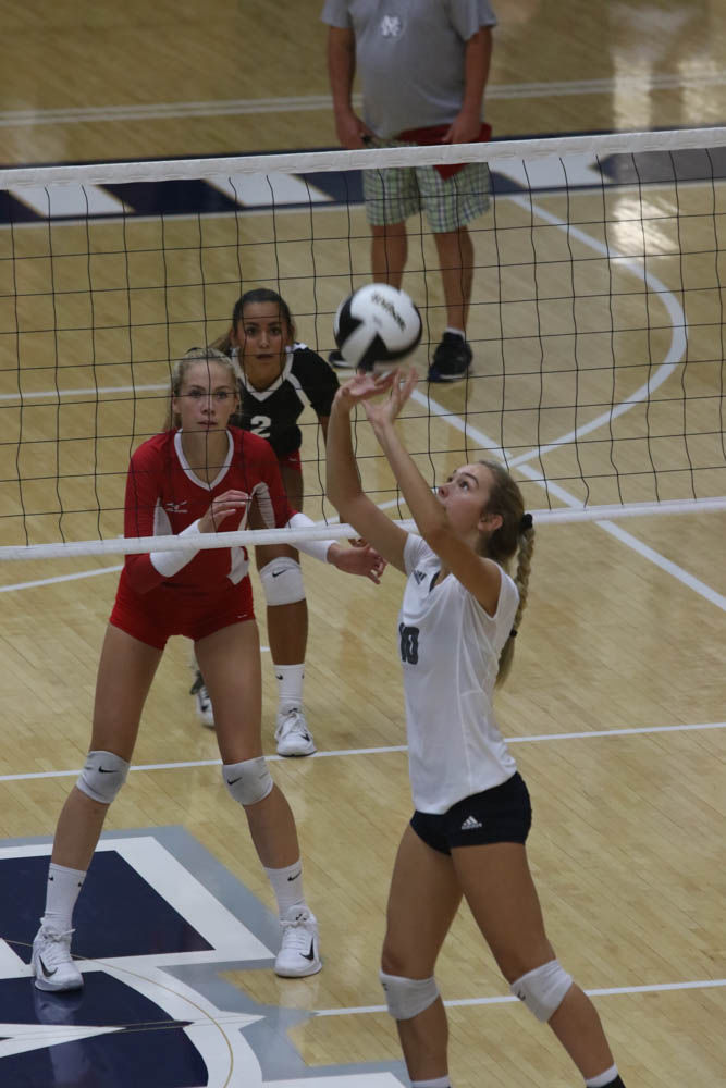 Gallery: Girls volleyball - Crown Point at Michigan City